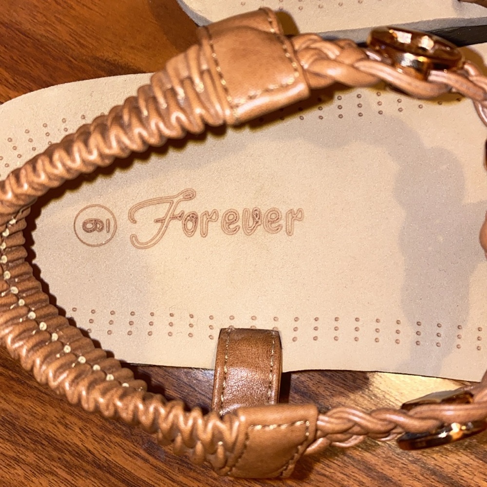 Forever Sandals - Picture 2 of 4